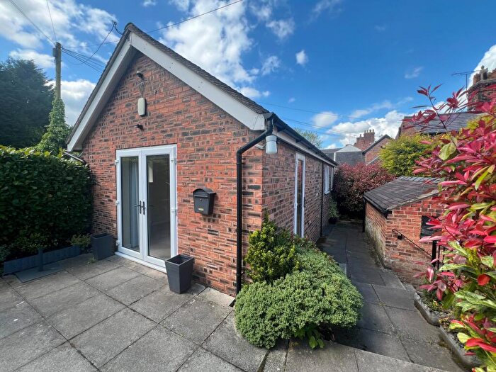 1 Bedroom Bungalow To Rent In High Street, Sandbach, CW11