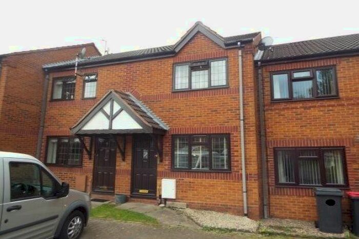 2 Bedroom Property To Rent In Imperial Rise, Birmingham, B46