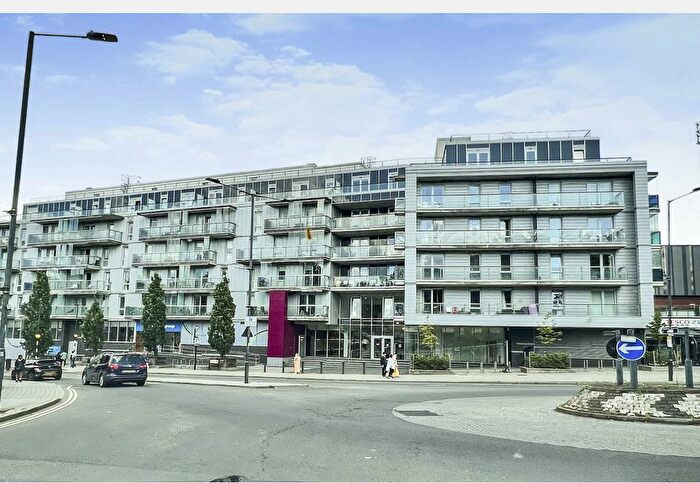 2 Bedroom Apartment To Rent In Empire Way, Wembley, HA9