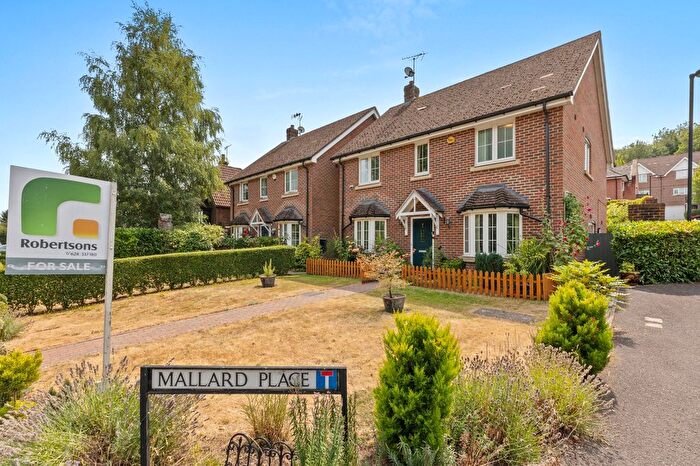 4 Bedroom Detached House For Sale In Mallard Place, Loudwater, HP11