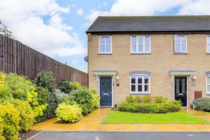 3 Bedroom End Of Terrace House For Sale In Spring Close, West Bridgford, Nottinghamshire, NG2