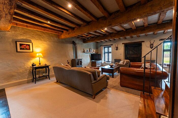 4 Bedroom Detached House For Sale In Brecon, LD3