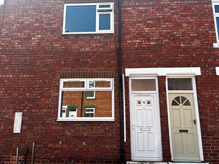 2 Bedroom Terraced House To Rent In Oaklands Terrace, Darlington, DL3