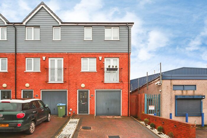 3 Bedroom Town House For Sale In Carter Road, Coventry, CV3