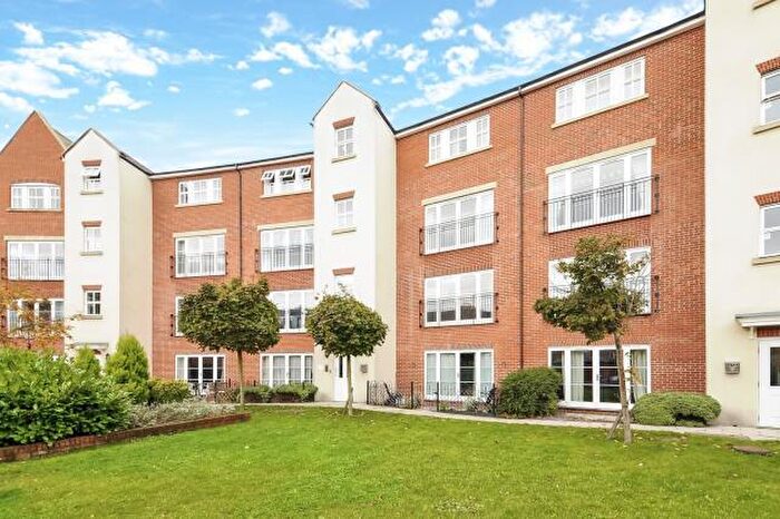 2 Bedroom Apartment For Sale In Kings Wharf, Wantage, OX12