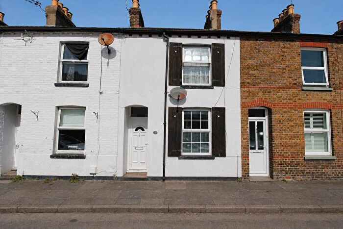 2 Bedroom Terraced House For Sale In Magdala Road, Broadstairs, CT10