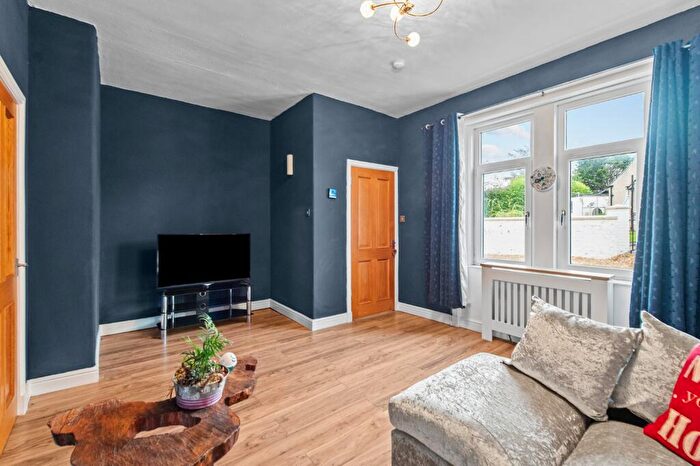 2 Bedroom Flat For Sale In West Main Street, Broxburn, EH52