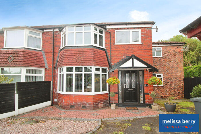 4 Bedroom Semi-Detached House For Sale In Yew Tree Drive, Prestwich, Manchester, M25