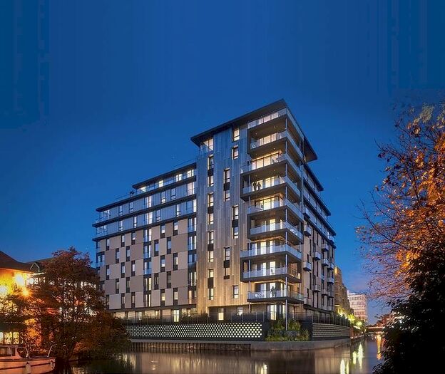 2 Bedroom Flat To Rent In Kennet House, Reading, RG1