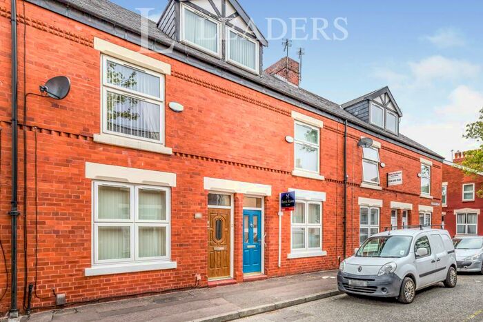 3 Bedroom Terraced House To Rent In Co-Operative Street, Salford, M6