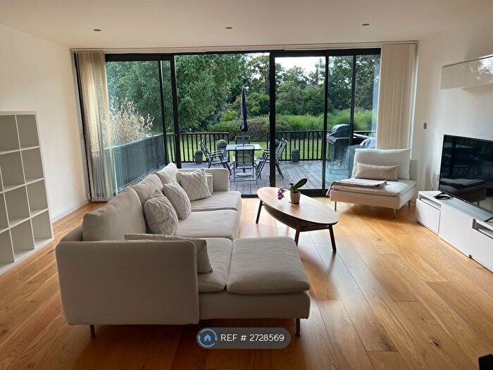 3 Bedroom Terraced House To Rent In Old Mill Close, Uxbridge, UB8