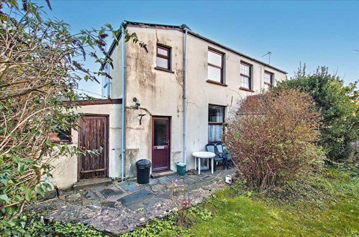 3 Bedroom Detached House For Sale In South Road, SA71