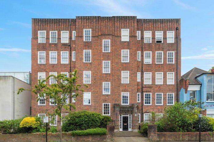 2 Bedroom Flat To Rent In Sussex House, Glenilla Road, Belsize Park, London, NW3