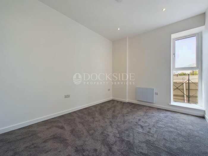 1 Bedroom Flat To Rent In Quayside, Chatham Maritime, Chatham, ME4