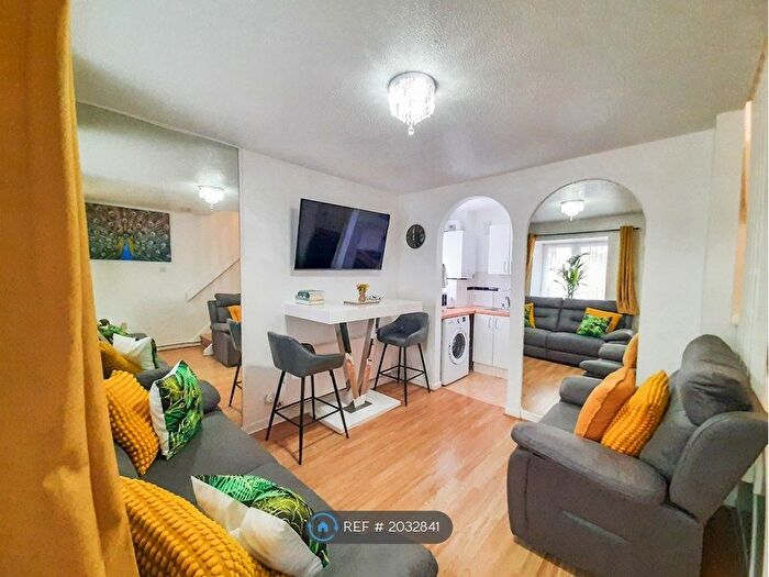 1 Bedroom Terraced House To Rent In Haldane Road, London, SE28