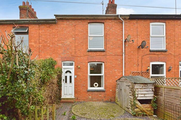 2 Bedroom Detached House For Sale In Jubilee Terrace, Stony Stratford, Milton Keynes, Buckinghamshire, MK11