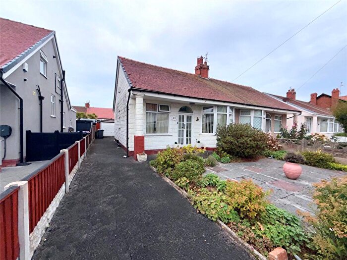 2 Bedroom Bungalow For Sale In Willoughby Avenue, Lancashire, FY5