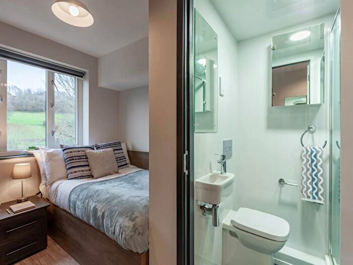 1 Bedroom Flat To Rent In Sugar Well Court, Meanwood Road, Leeds, LS7