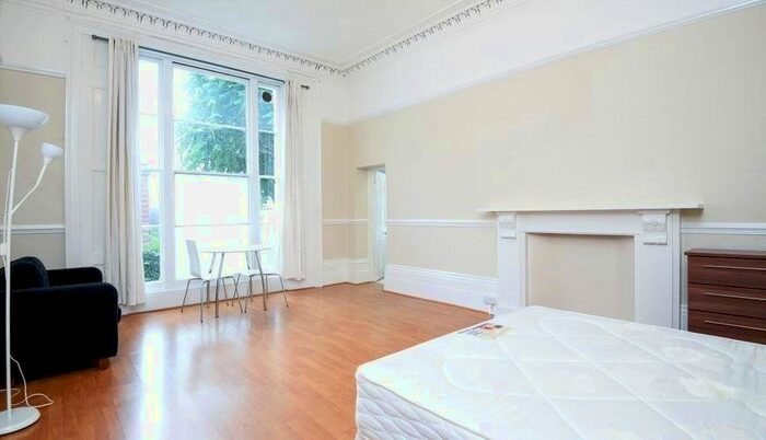 Studio To Rent In Pembridge Villas, Notting Hill, W11