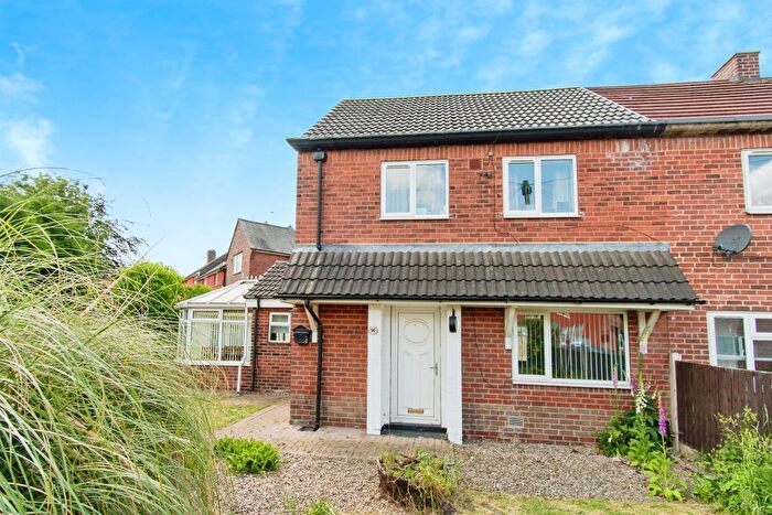 2 Bedroom Semi-Detached House For Sale In Lea Lane, Featherstone, Pontefract, WF7