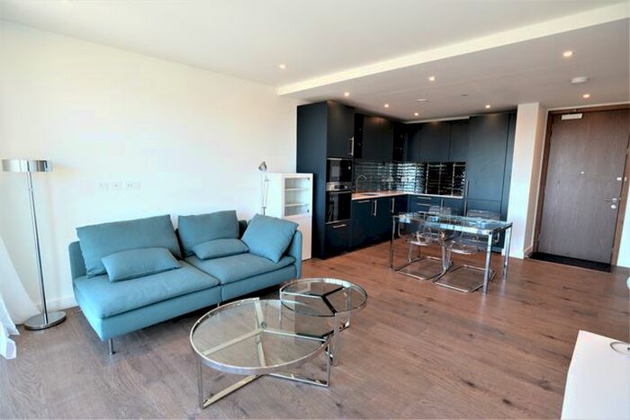 1 Bedroom Flat To Rent In Mary Neuner Road, London, N8