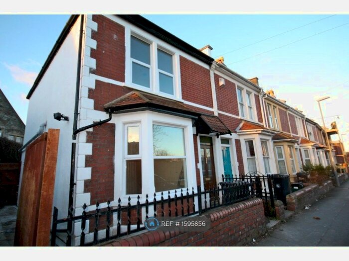 5 Bedroom End Of Terrace House To Rent In Cambridge Road, Bristol, BS7