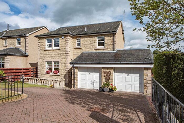 4 Bedroom Detached House For Sale In Old School Gardens, Forestmill, FK10