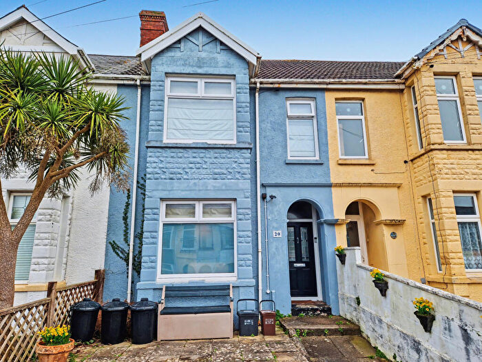 4 Bedroom Terraced House For Sale In Mackworth Road, Porthcawl, CF36