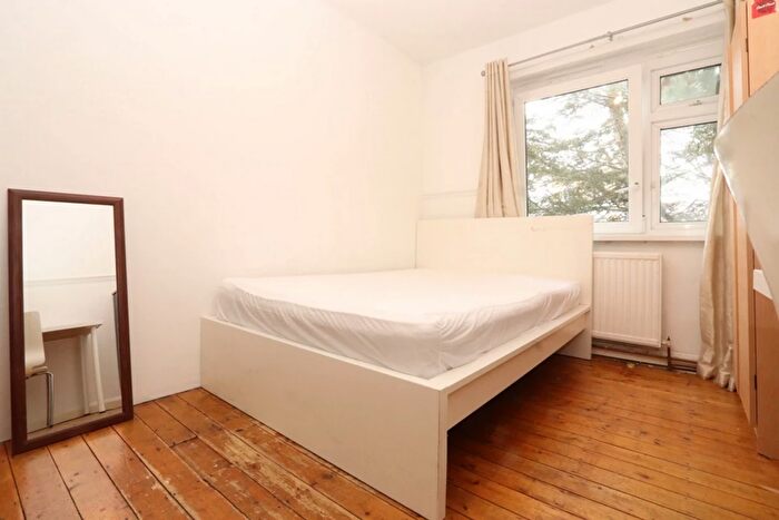 1 Bedroom House To Rent In Hereford Street, London, E2
