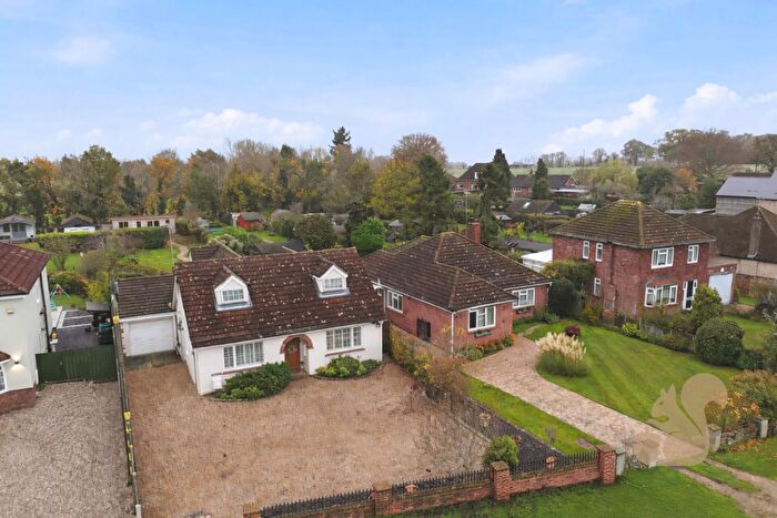 4 Bedroom Detached House For Sale In Chapel Road, Fingringhoe, Colchester, CO5