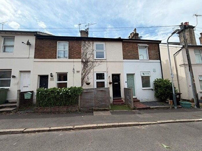 2 Bedroom Terraced House To Rent In Stanley Road, Tunbridge Wells, TN1