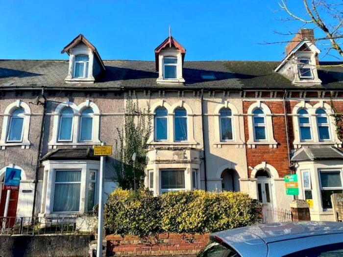 1 Bedroom Flat To Rent In Clive Street, Cardiff, CF11