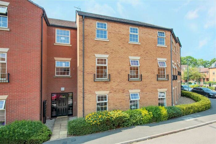 2 Bedroom Flat To Rent In Outfield Close, Great Oakley, Corby, NN18