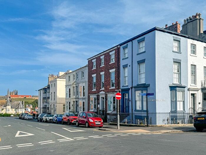 4 Bedroom Town House For Sale In Crescent Place, Whitby, YO21