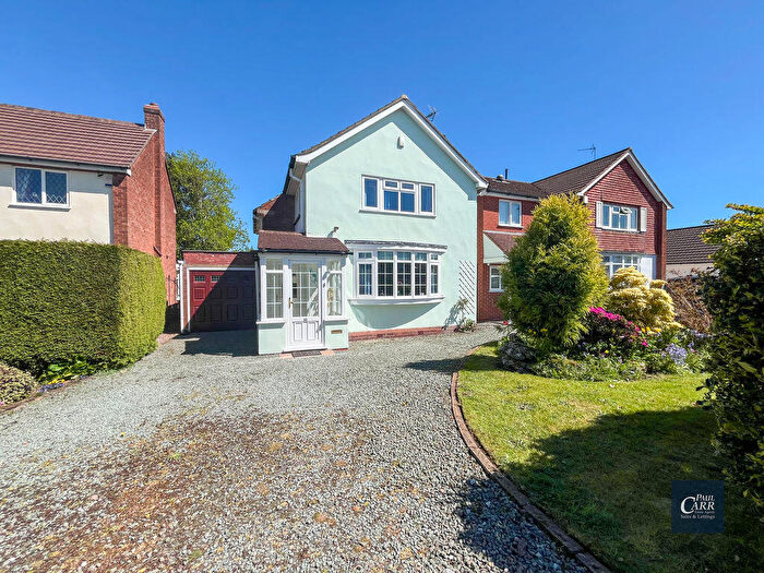 3 Bedroom Detached House For Sale In Hawthorn Road, Streetly, Sutton Coldfield, B74