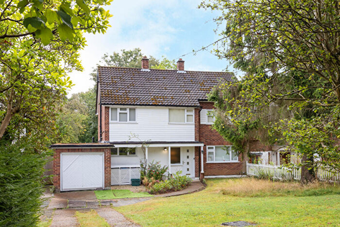 5 Bedroom Property To Rent In Henley Drive, Coombe Estate, KT2