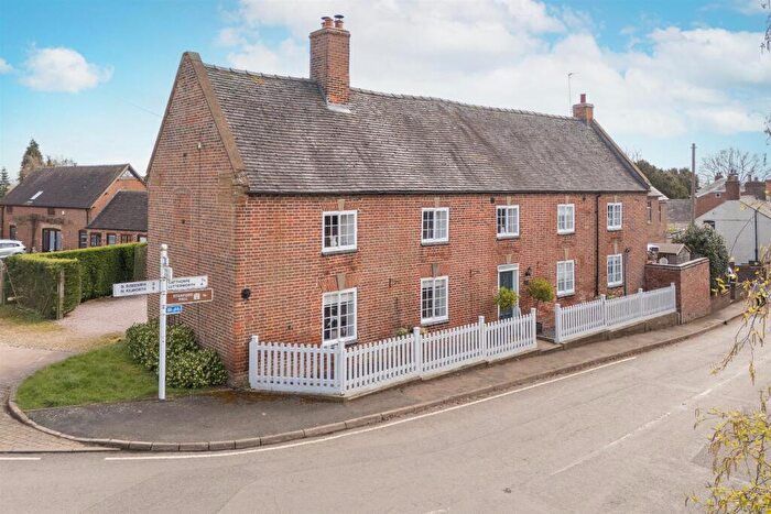 5 Bedroom Detached House For Sale In High Street, Swinford, Lutterworth, LE17