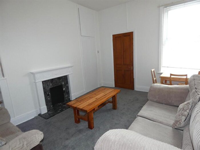 2 Bedroom Flat To Rent In Rokeby Terrace, Heaton, NE6