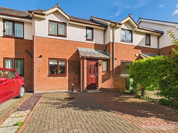 2 Bedroom Terraced House For Sale In Abbey Road, Llangollen, LL20