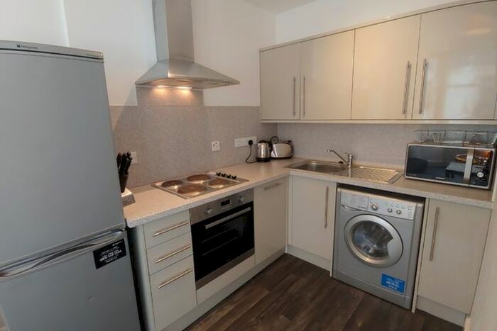 2 Bedroom Flat To Rent In Viewfield Street, Stirling Town, Stirling, FK8