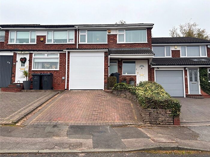 3 Bedroom Terraced House For Sale In Appleby Close, Birmingham, West Midlands, B14