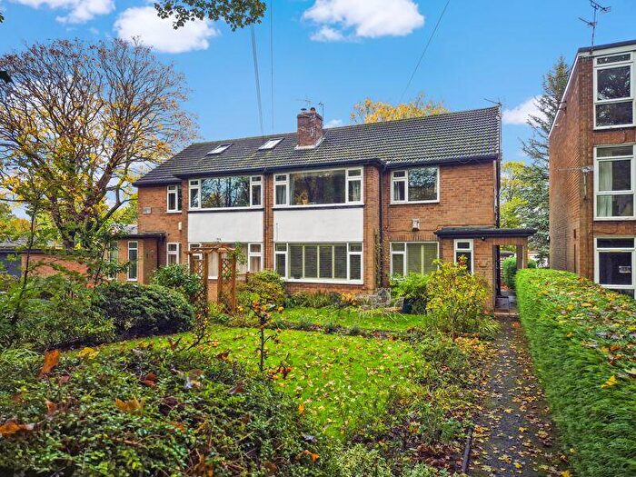 2 Bedroom Semi Detached House For Sale In Shire Oak Road, Leeds, LS6