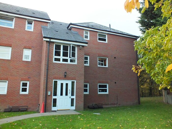 2 Bedroom Flat To Rent In Starley Court, Acocks Green, Birmingham, B27