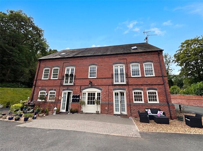 2 Bedroom Flat For Sale In The Woodlands, Jackfield, Telford, Shropshire, TF8