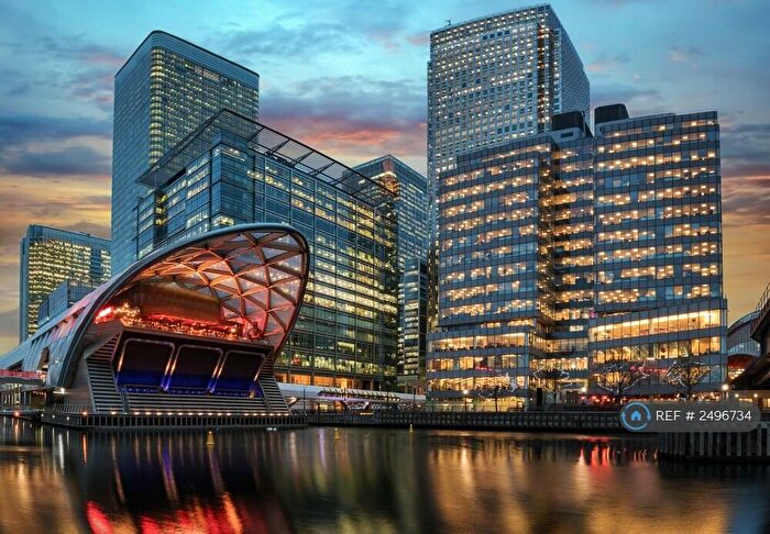 3 Bedroom Flat To Rent In Mellish Street, London, E14