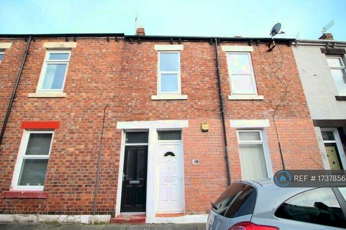 3 Bedroom Flat To Rent In Russell Street, Newcastle Upon Tyne, NE32