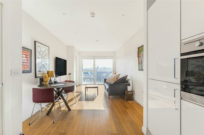 1 Bedroom Apartment To Rent In Atkins Square, Dalston Lane, London, E8