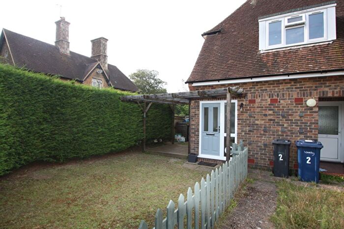 1 Bedroom Maisonette To Rent In Dye House Road, Thursley, GU8