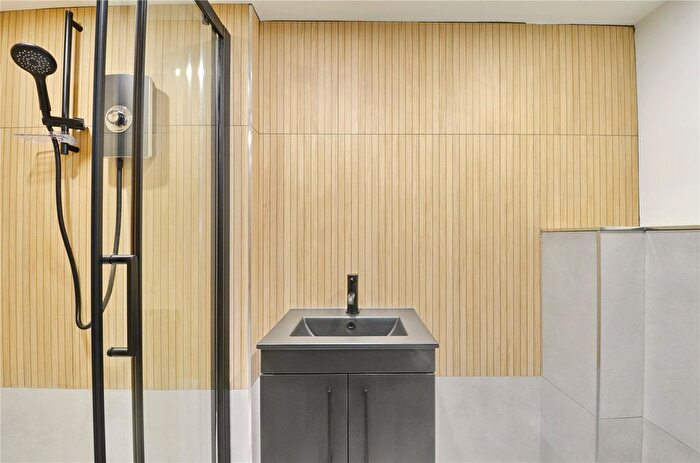 1 Bedroom Property To Rent In Filton Avenue, Filton, Bristol, South Gloucestershire, BS34