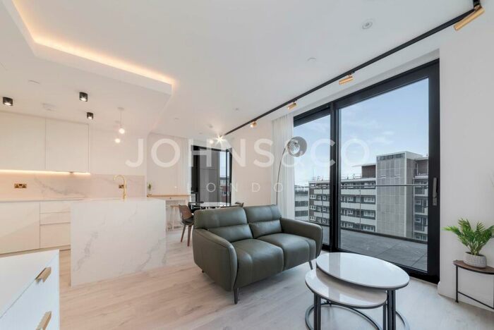 2 Bedroom Apartment To Rent In Siena House, City Road, EC1V